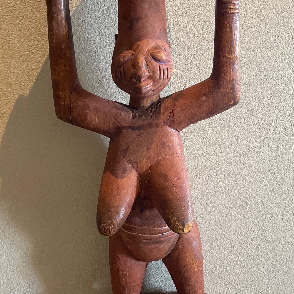 Yoruba Female Caryatid Stool 25" - Nigeria - African Art (circa 1920)